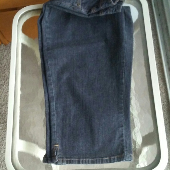 🤸charcoal STRETCH short capris - Picture 1 of 6